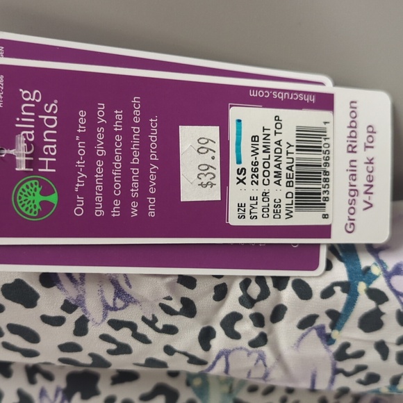 Healing Hands Scrub Top size XS - Picture 4 of 4